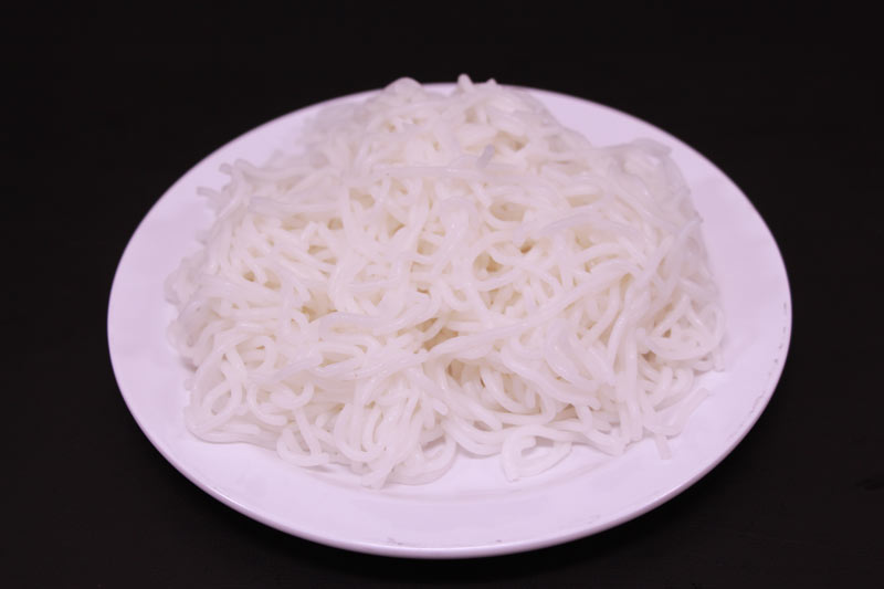 A bowl of rice vermicelli 
